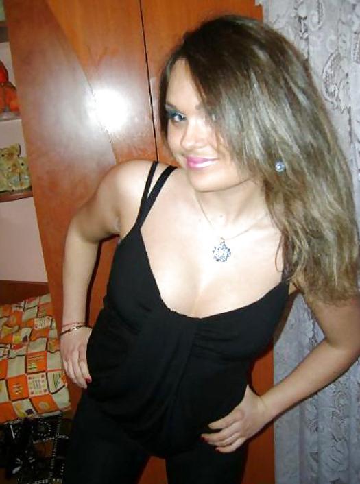 25P ROMANIAN TEEN SLUTS 25