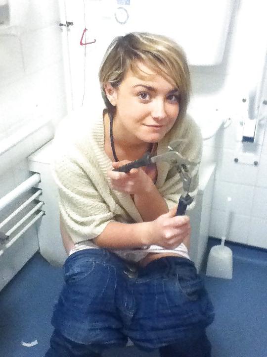 20P Teens on Toilets 2