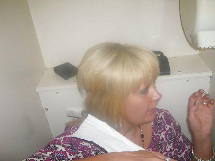 20P Teens on Toilets 2