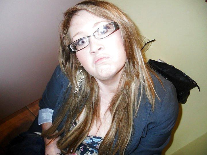 20P Teens on Toilets 2