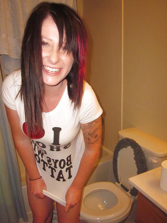 20P Teens on Toilets 2