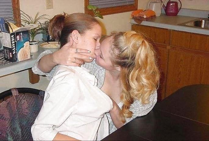 25P MOM AND DAUGHTER FANTASIES I