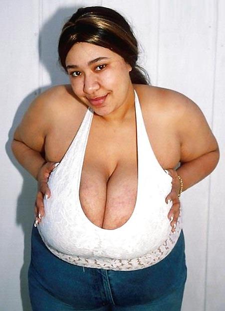 25P Random Sexxxii Bbw's Posing...