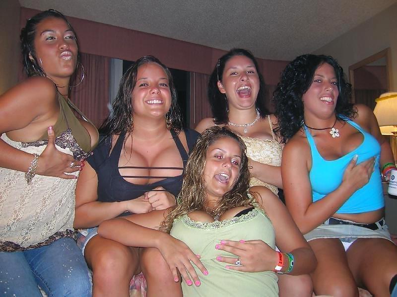 25P Girls in Groups 23