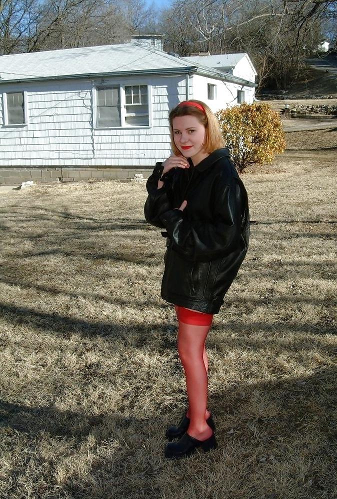 25P Real Slut Daughter From,SmutDates