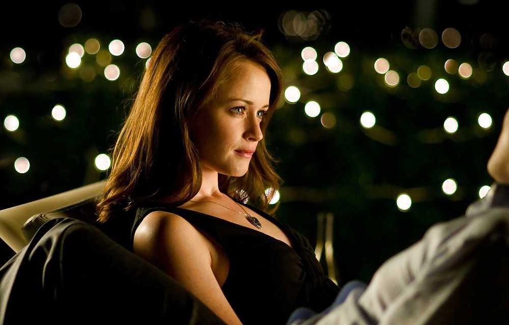 4P Alexis Bledel looking yummy in upcoming movie
