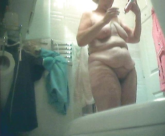 4P Bbw sister in law caught