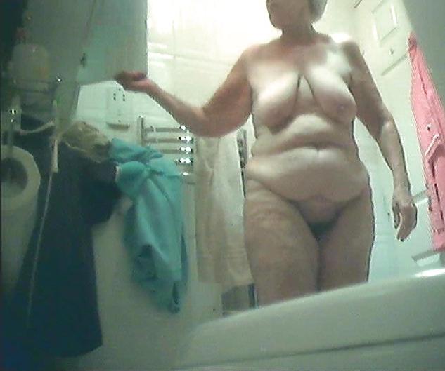4P Bbw sister in law caught
