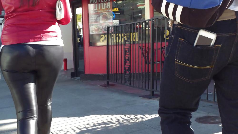 25P Teen ass & butt in very tight sexy pants