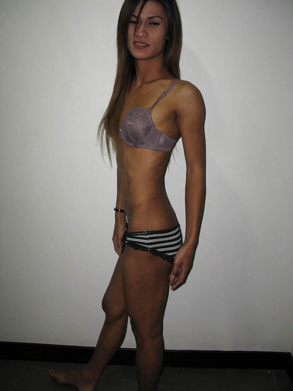 25P Thailand 2011 Ladyboy 5A