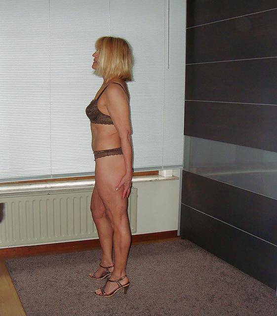 20P Mature Lady Miriam 1