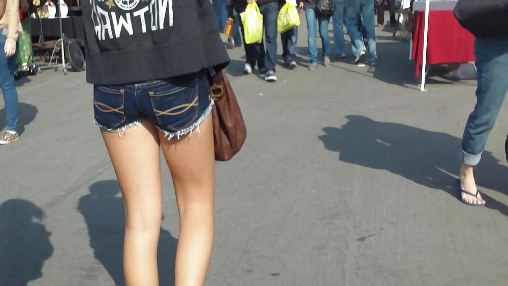 9P Sexy teen ass & butt in tight jean shorts 