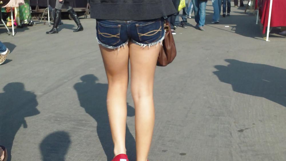 9P Sexy teen ass & butt in tight jean shorts 