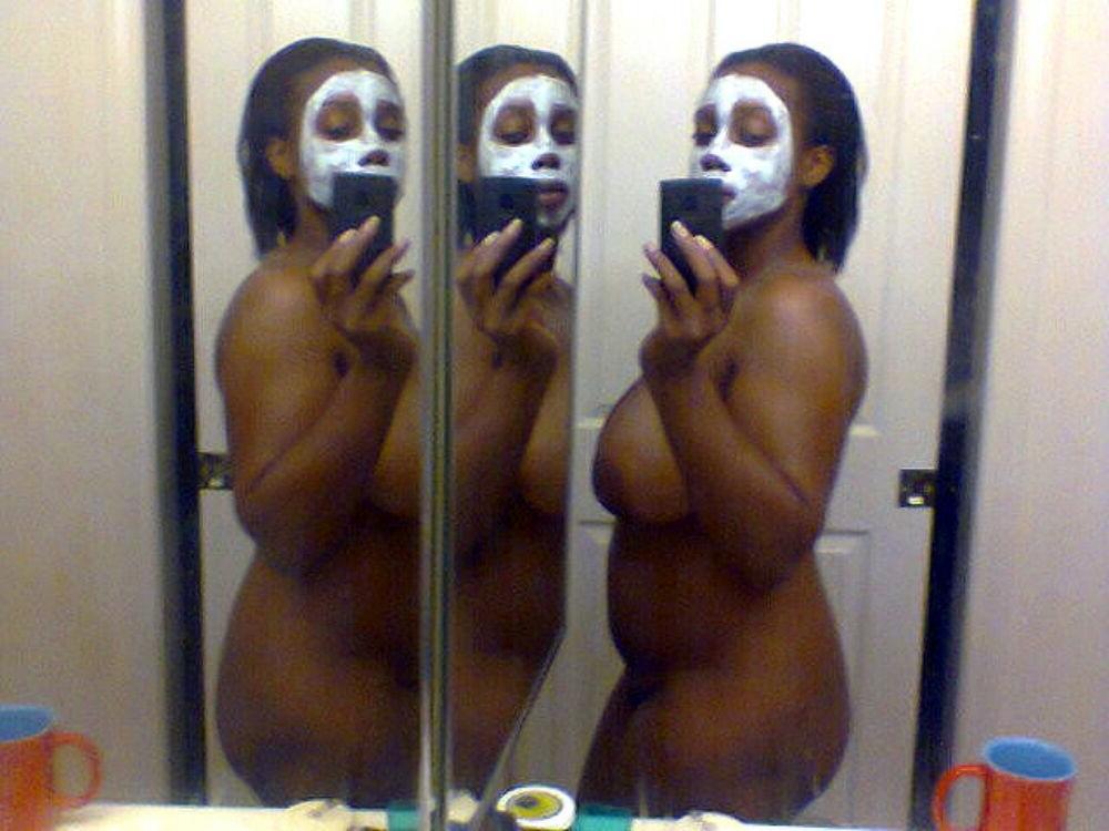12P Black teen gfs are posing and fucking