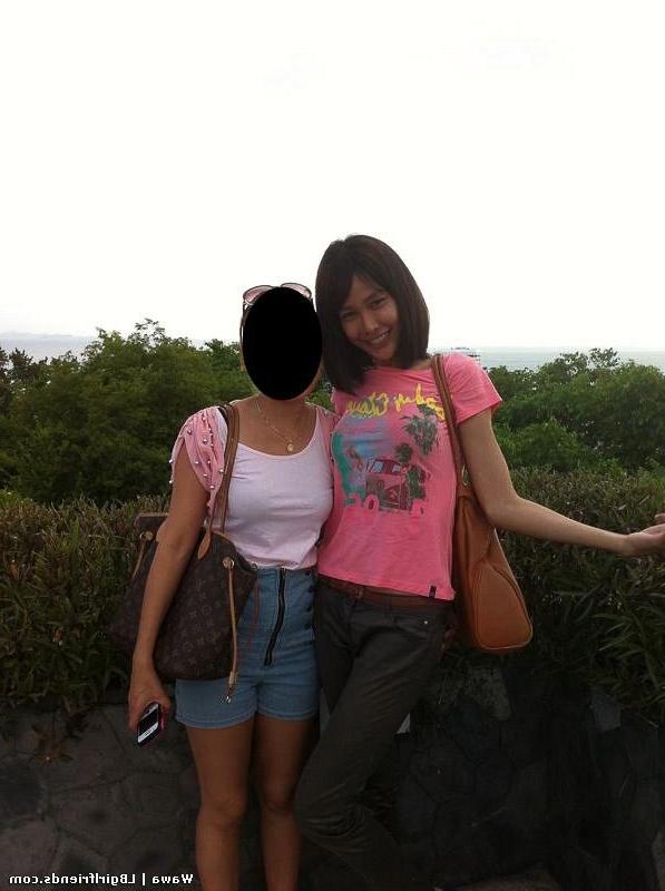 16P Hacked personal camera phone pics from Ladyboy Wawa