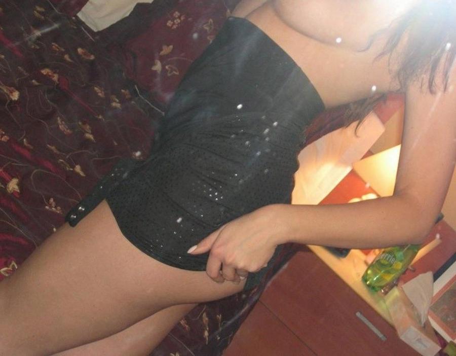 9P Crazy girlfriend in threesome sex