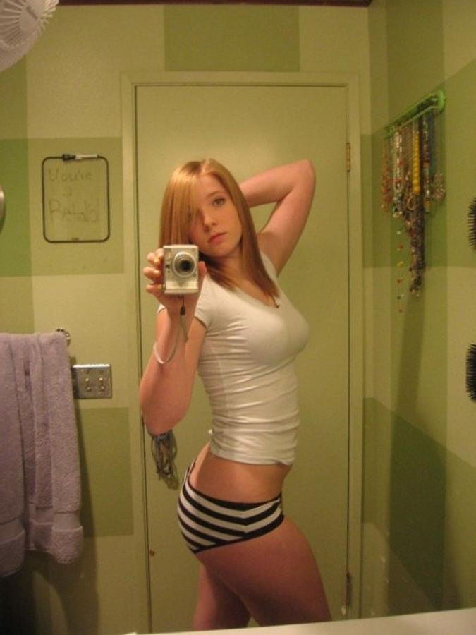 9P Crazy girlfriend in threesome sex