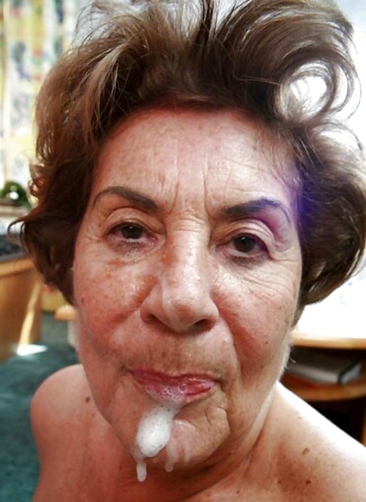 15P old amateur moms and grannies