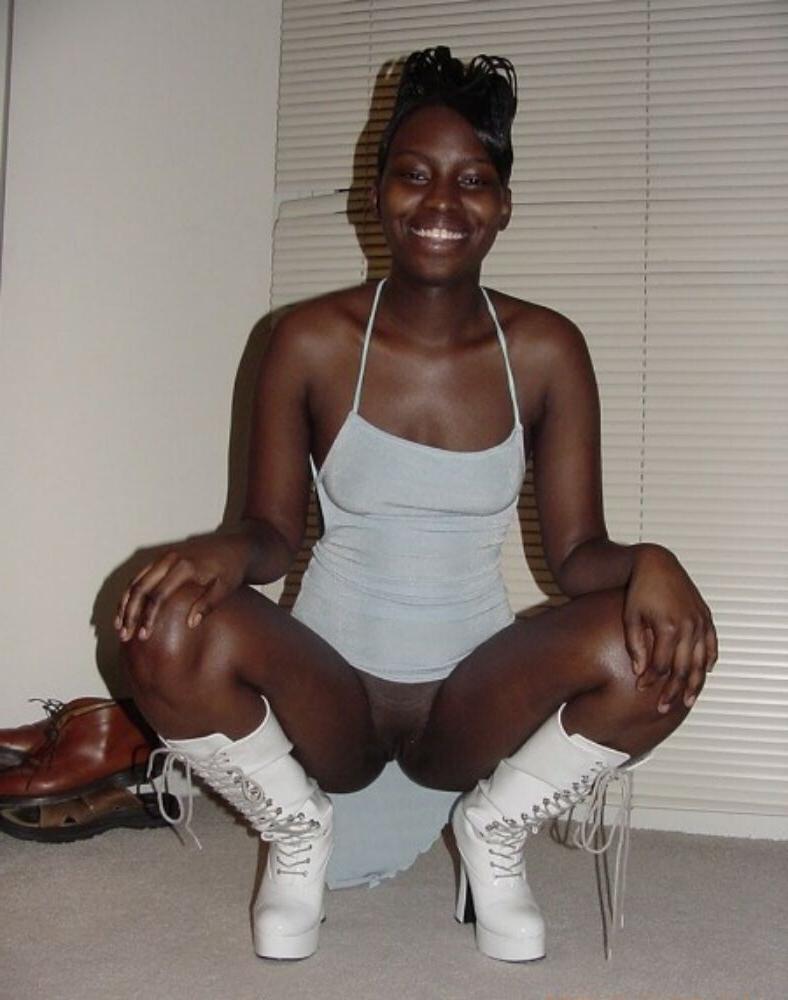 15P Black teen girlfriends posing and naked