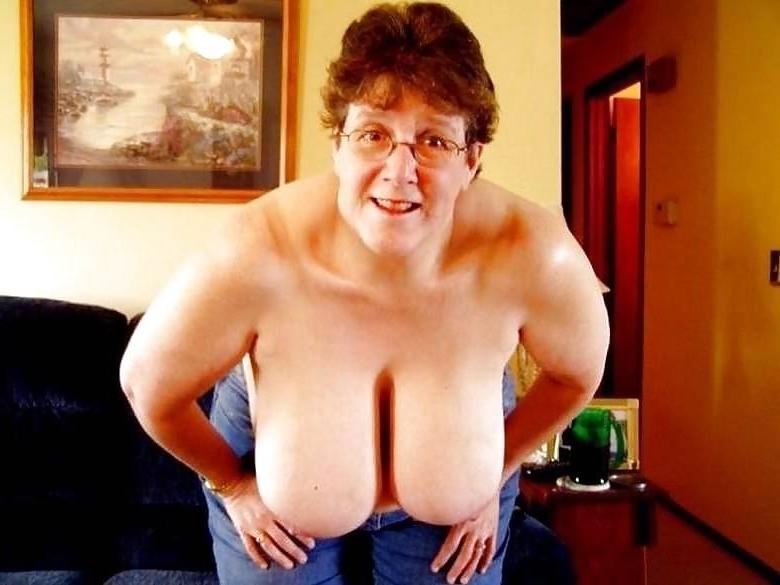 16P old grannies with big boobs and asses