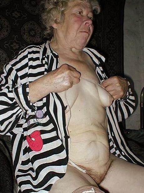 8P old grannies