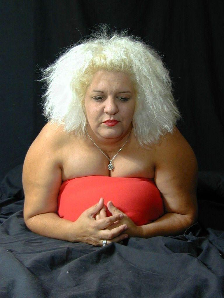10P Granny Porn