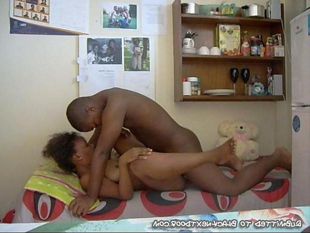 10P Sex with Aaliyah while nobody at home