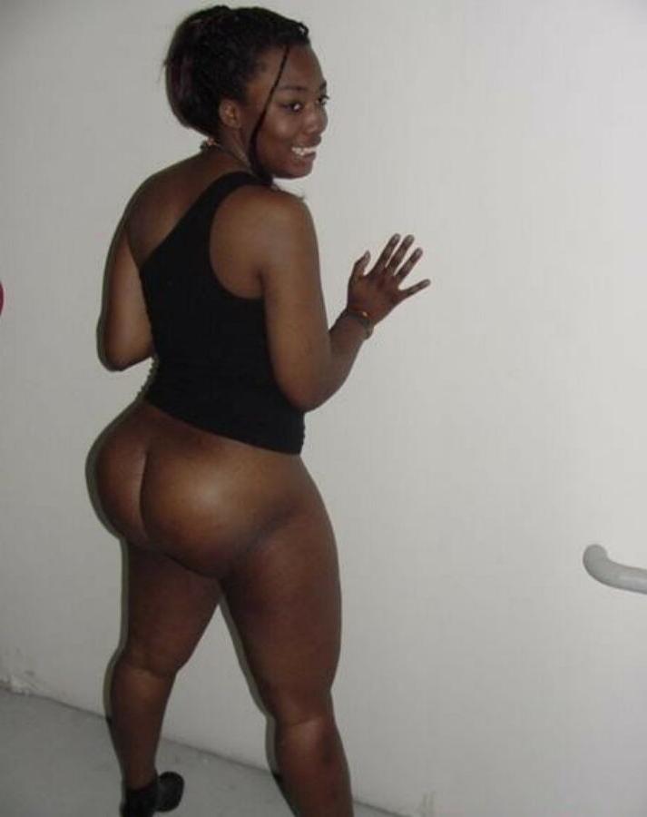 15P These black teen girlfriends posing and naked