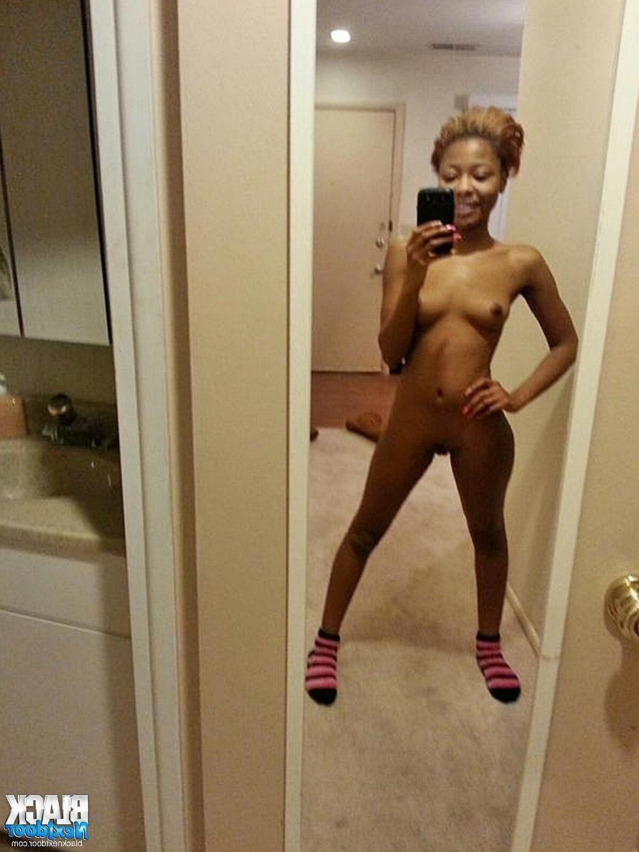 10P Skinny ebony teen poses naked at home