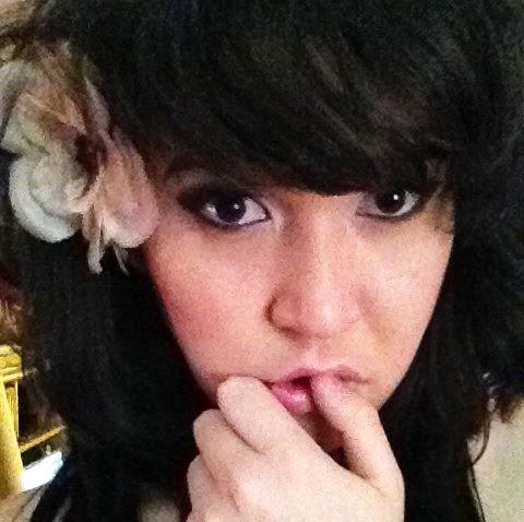 13P Amateur ladyboy selfies