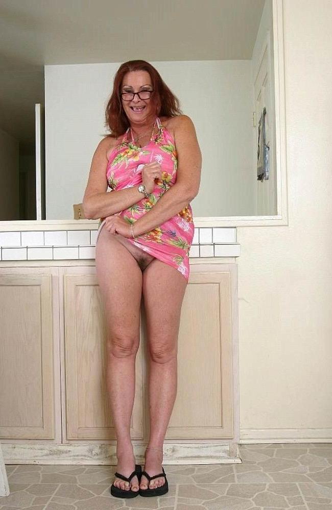 15P granny with big tits loves to suck cock