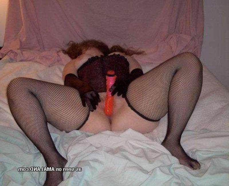 10P Sensual bbw in hot fishnets while dildoing