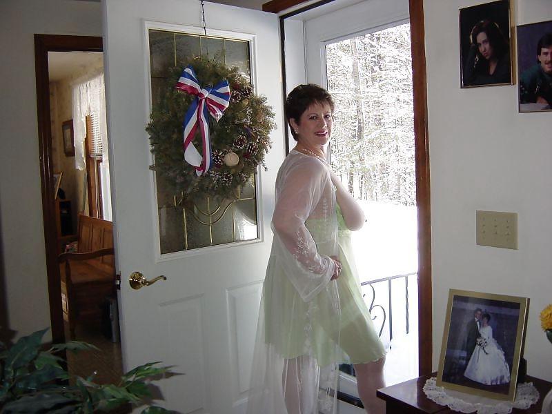 16P homemade collection of amateur grannies