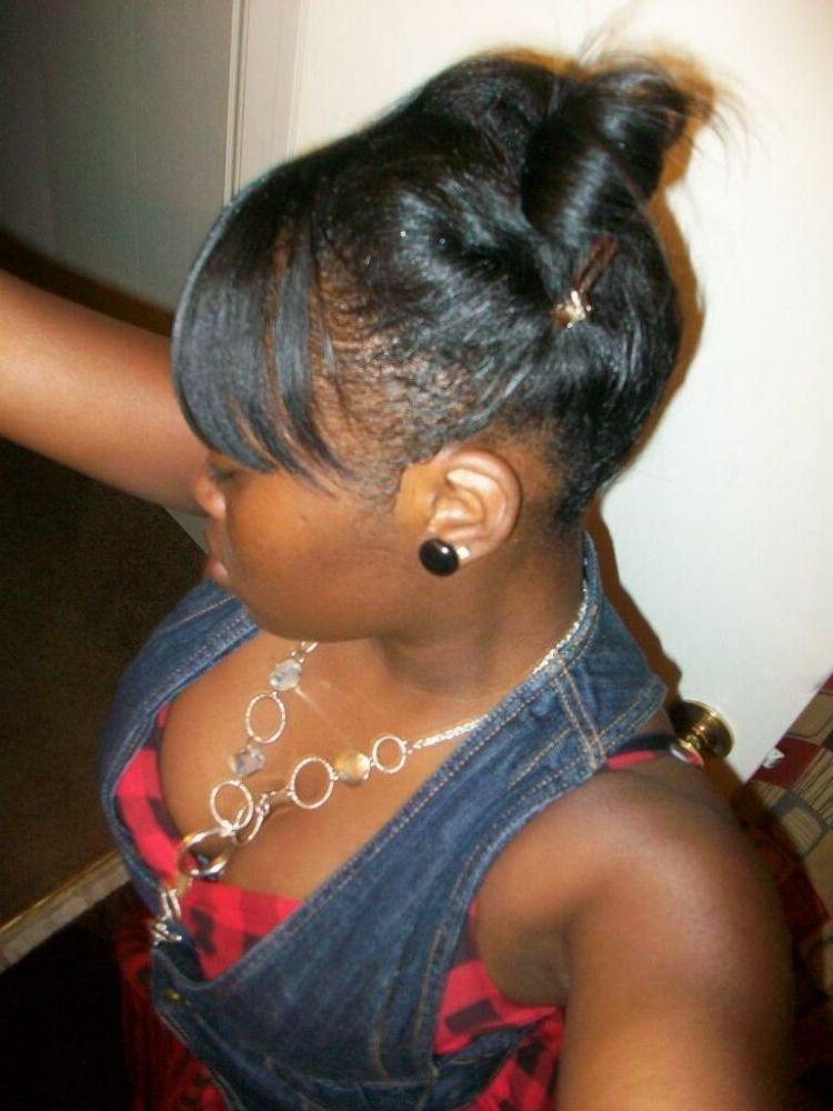 15P Black teen girlfriends posing and naked