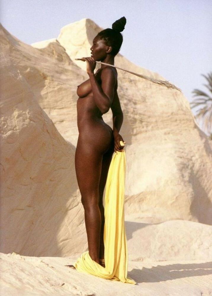 15P Black teen girlfriends posing and naked