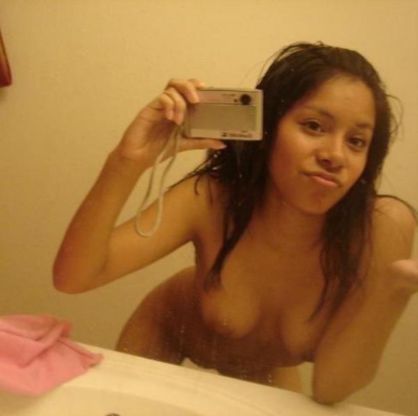 18P Black teen girlfriends pose and suck