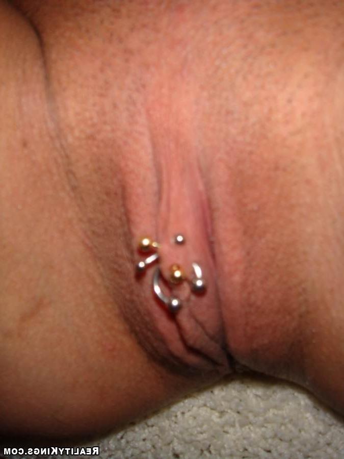 12P 12 pics and 1 movie of Kymber from See My Wife