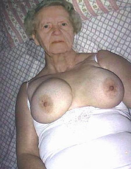 16P very old grannies spreading