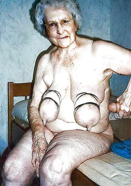 15P very old grannies showing off their goodies