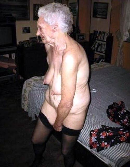 15P very old grannies showing off their goodies