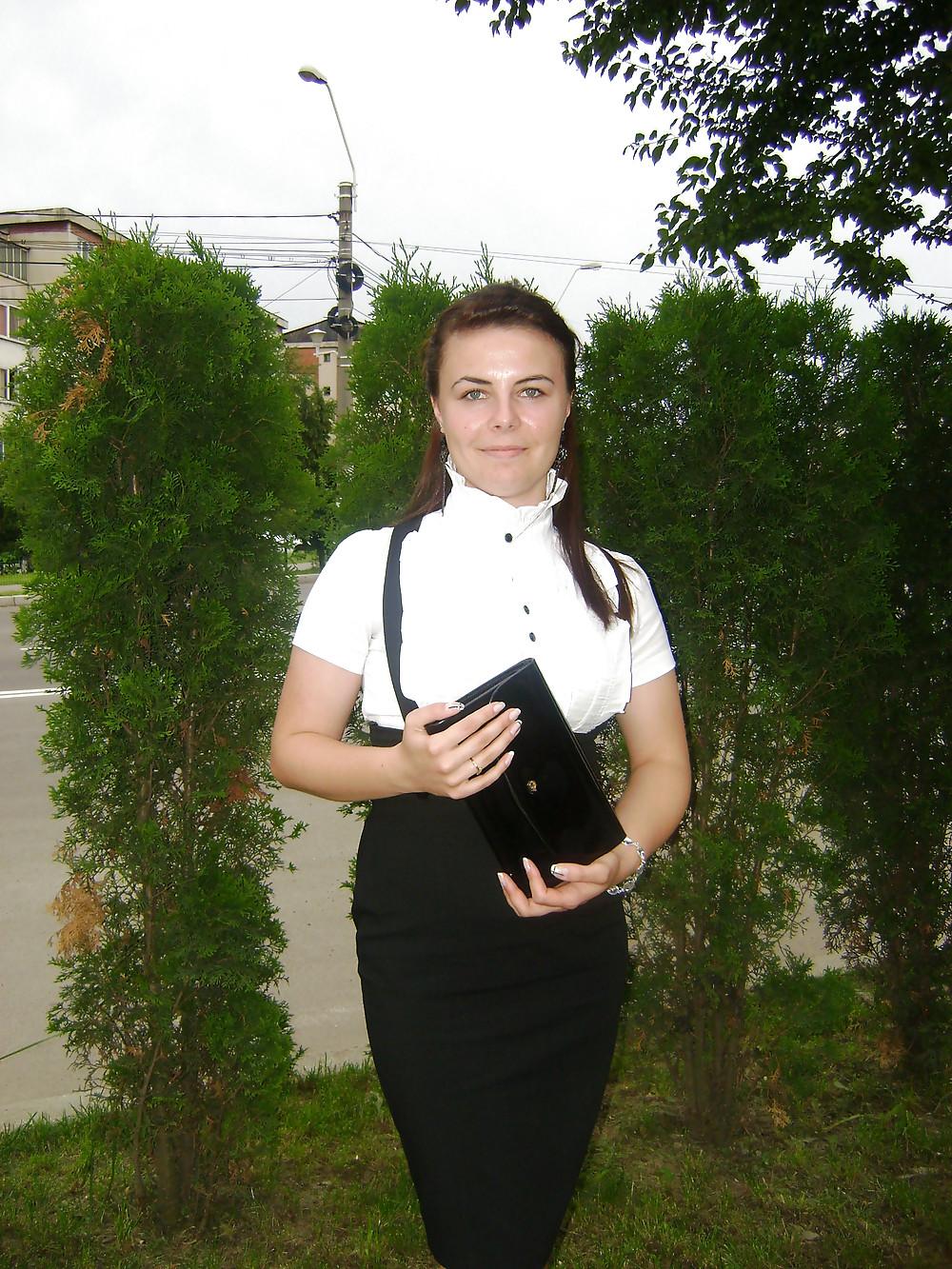 25P ROMANIAN TEEN SLUTS 1
