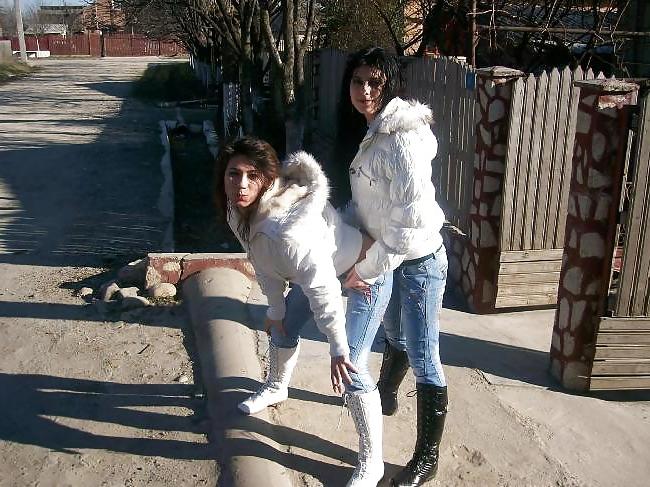 25P ROMANIAN TEEN SLUTS 1