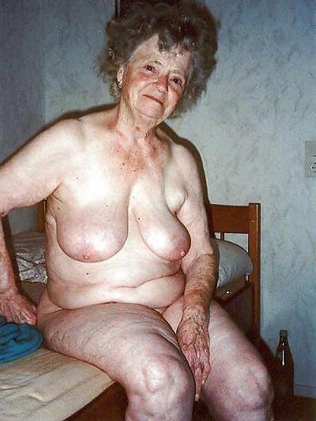 15P very old grannies showing off their goodies