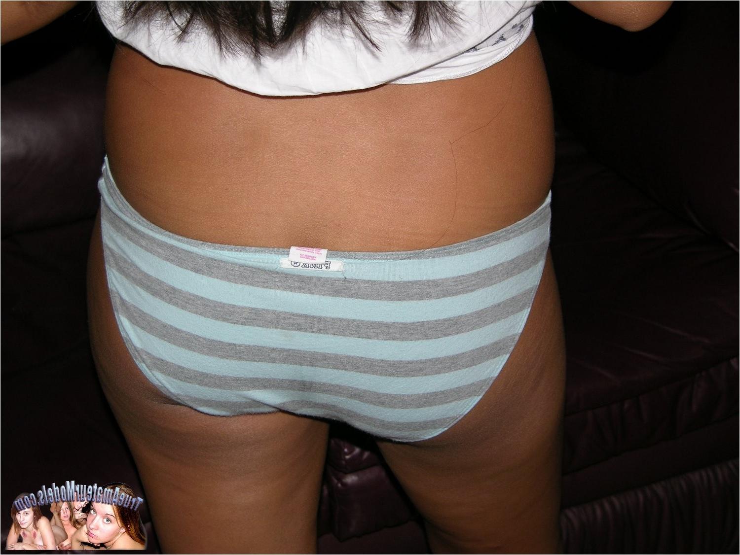 10P Amateur Thai Girl Spreading Nude - Mia