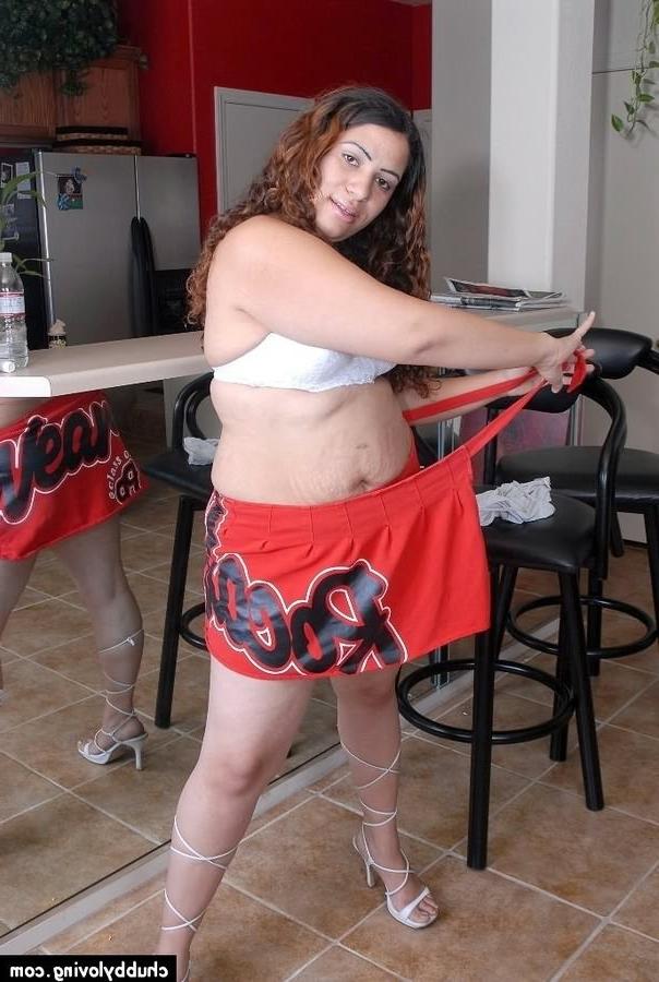 16P Dirty fat teen Mercedez getting naked and spreading pussy