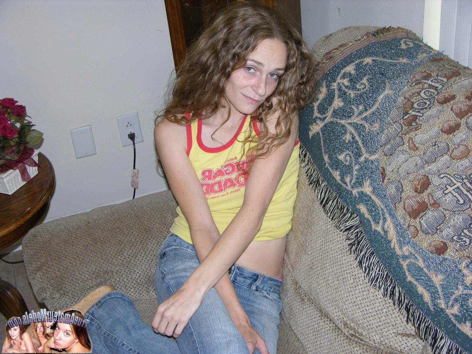 10P Amateur Petite Girl Models Nude