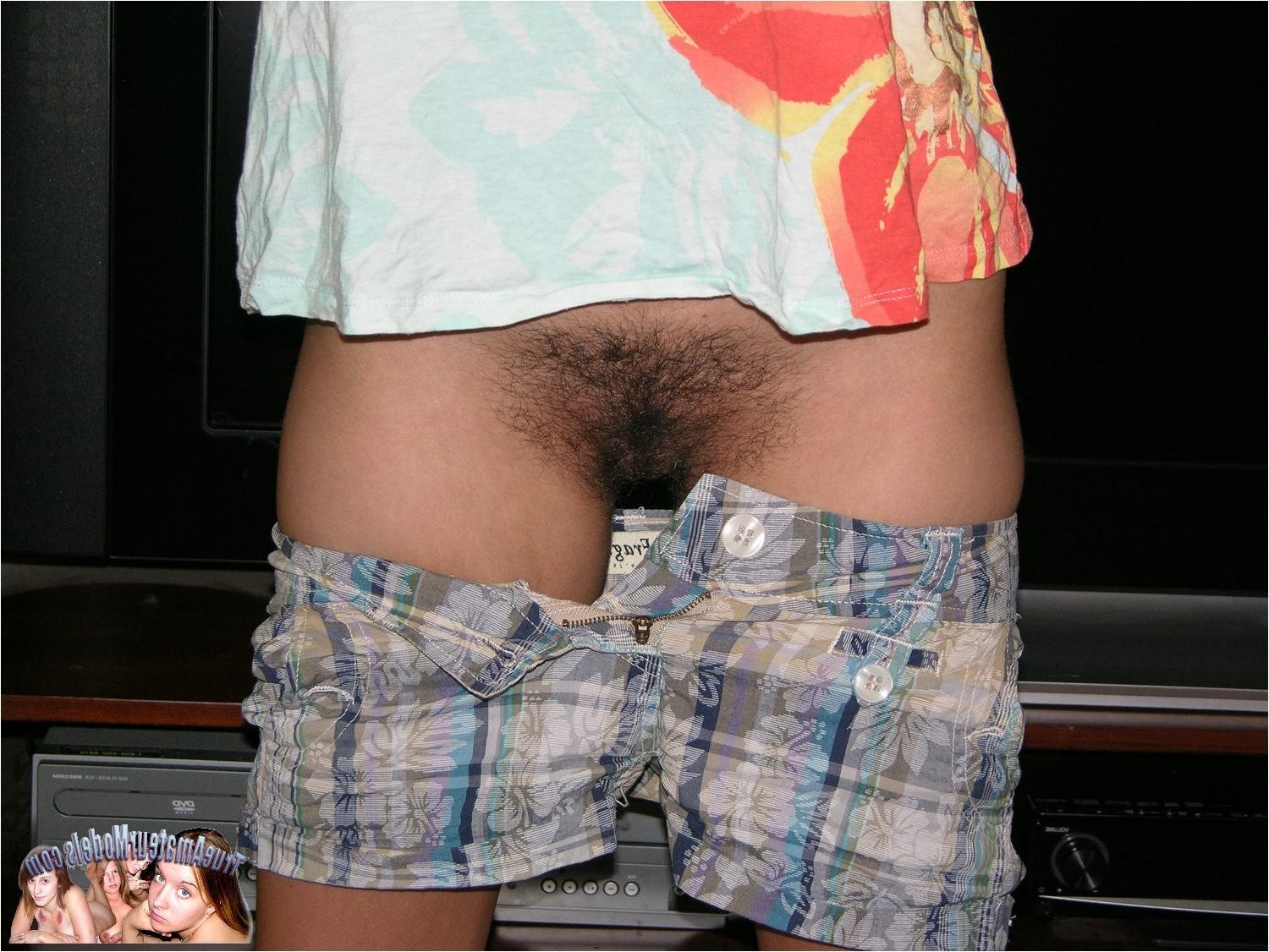 10P Amateur Hairy Pussy Indian Girl Spreading Nude