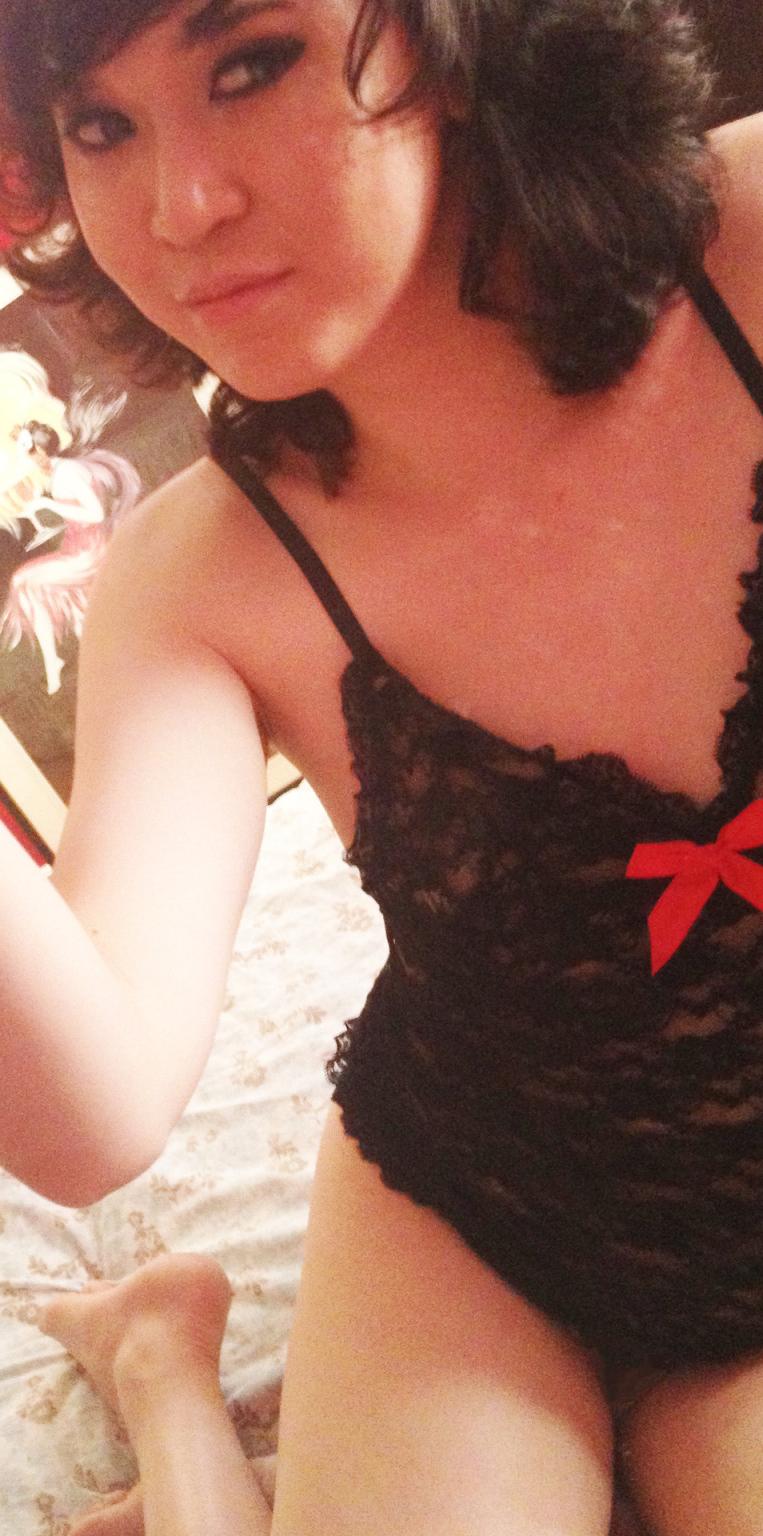 12P Amateur ladyboy trap