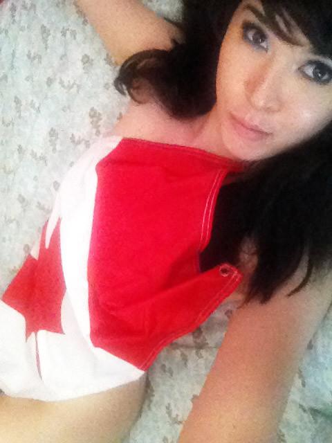 12P Amateur ladyboy trap