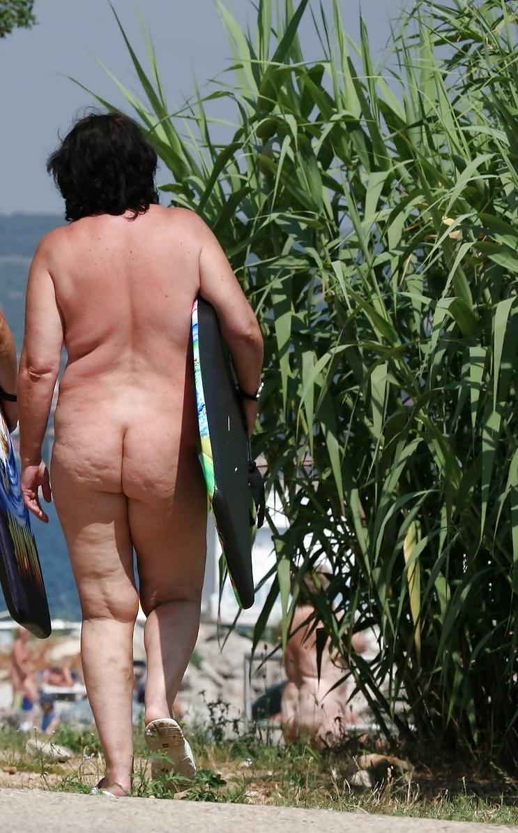 25P Mature Lady Nudists I